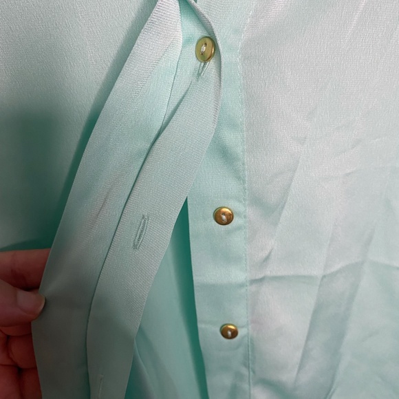 H&M Flowy Silk Top - Picture 3 of 4